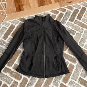 Lululemon Jacket EUC